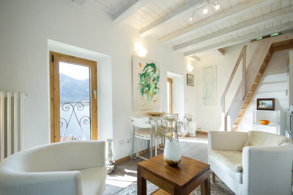 Appartement Rustico Vista Lago à Lezzeno Extérieur photo